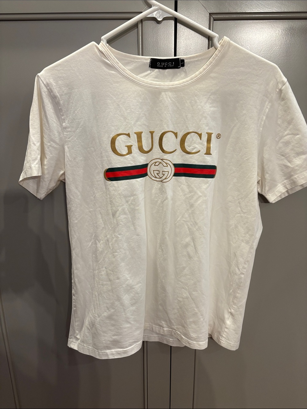 G Inspired white  Crewneck T-Shirt with Gold Logo and Green-Red Stripe L